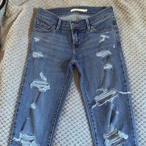 Levi’s 711 skinny jeans